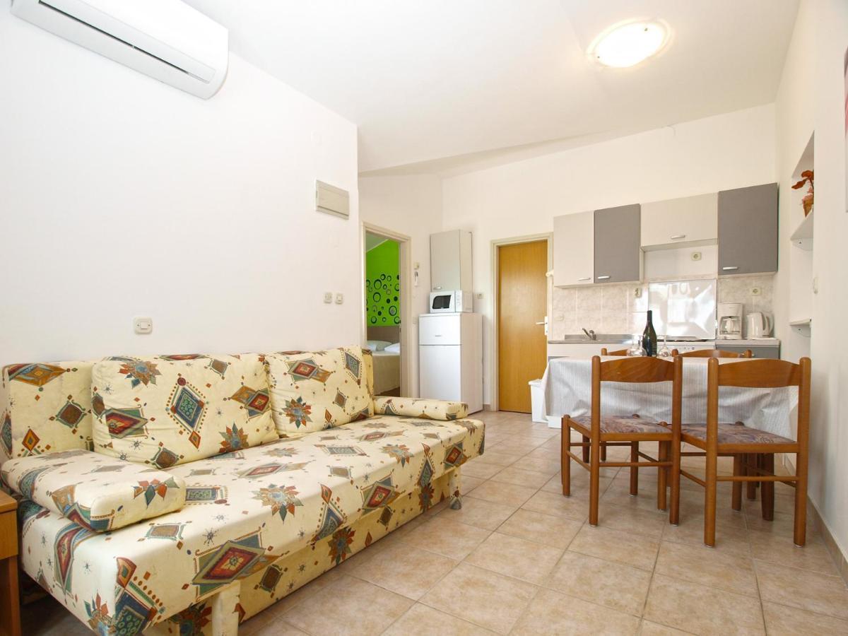 Apartments Biskupije 810 Medulin Extérieur photo