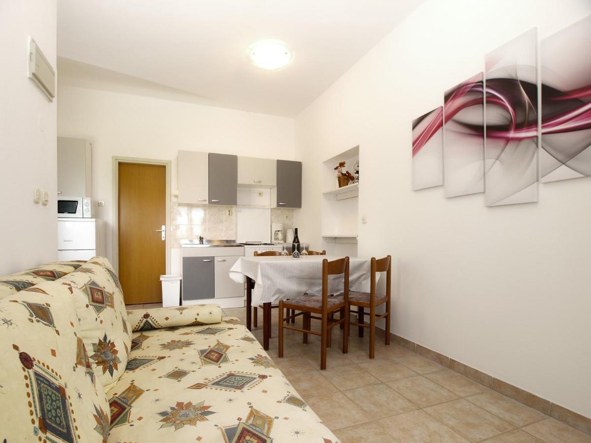Apartments Biskupije 810 Medulin Extérieur photo