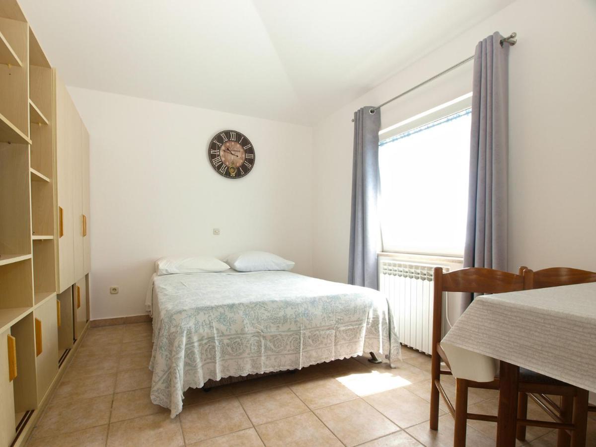 Apartments Biskupije 810 Medulin Extérieur photo